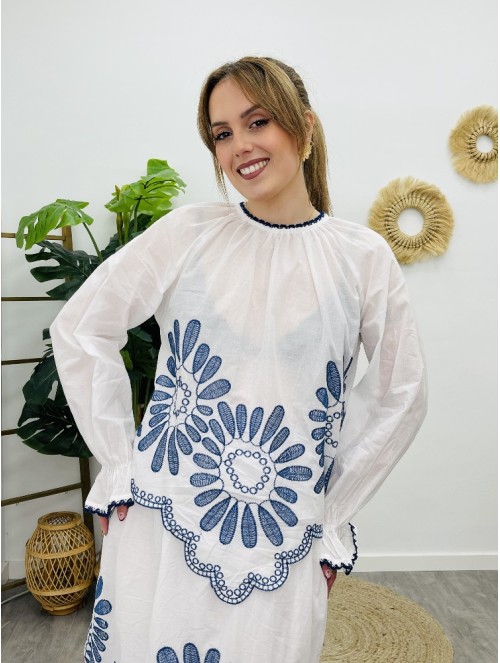 6642 Blusa Petunia