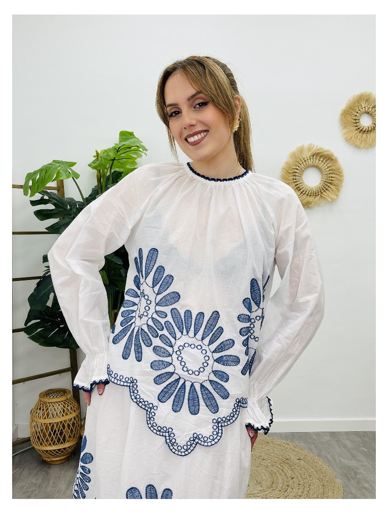 6642 Blusa Petunia
