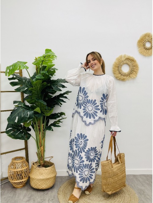 6643 Blusa Petunia