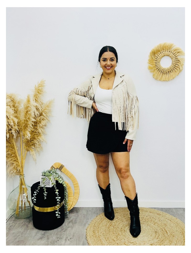 7550 Short Kissio 7550 Short Kissio