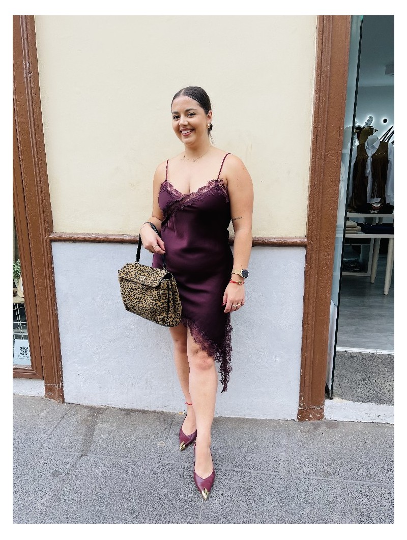 7585 Vestido Lencero Burdeos
