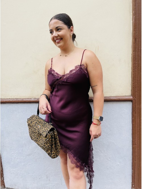 7586 Vestido Lencero Burdeos
