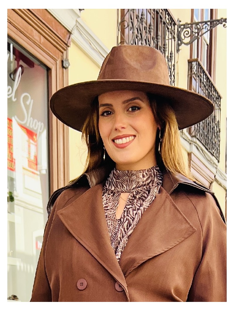 7608 Sombrero Erebo