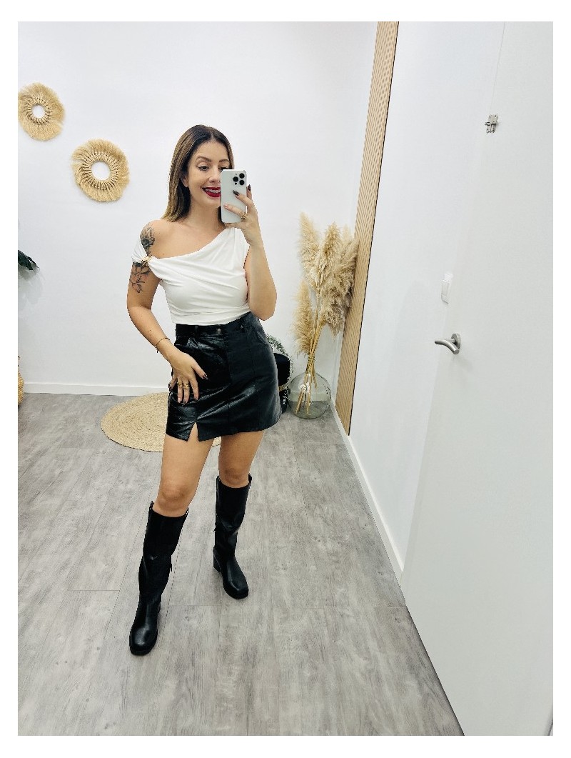 7684 Falda Cocodrile Negra 7684 Falda Cocodrile Negra