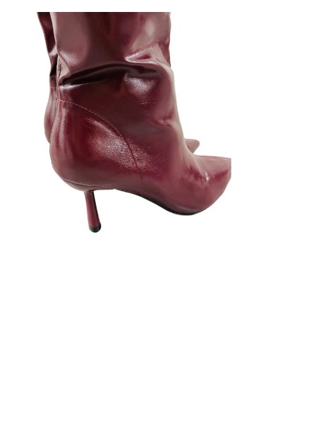 7692 Bota Burdeos