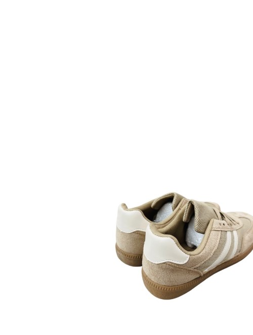 7957 Deportina Niebla