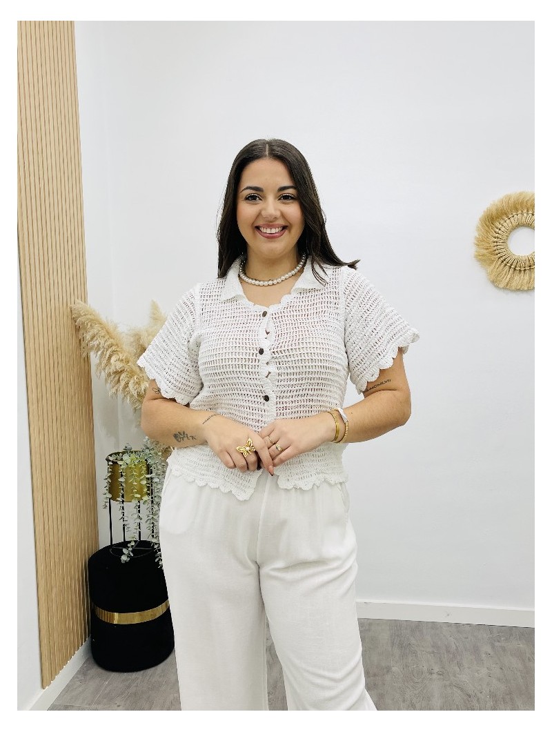 8098 Blusa Cuello Crochet