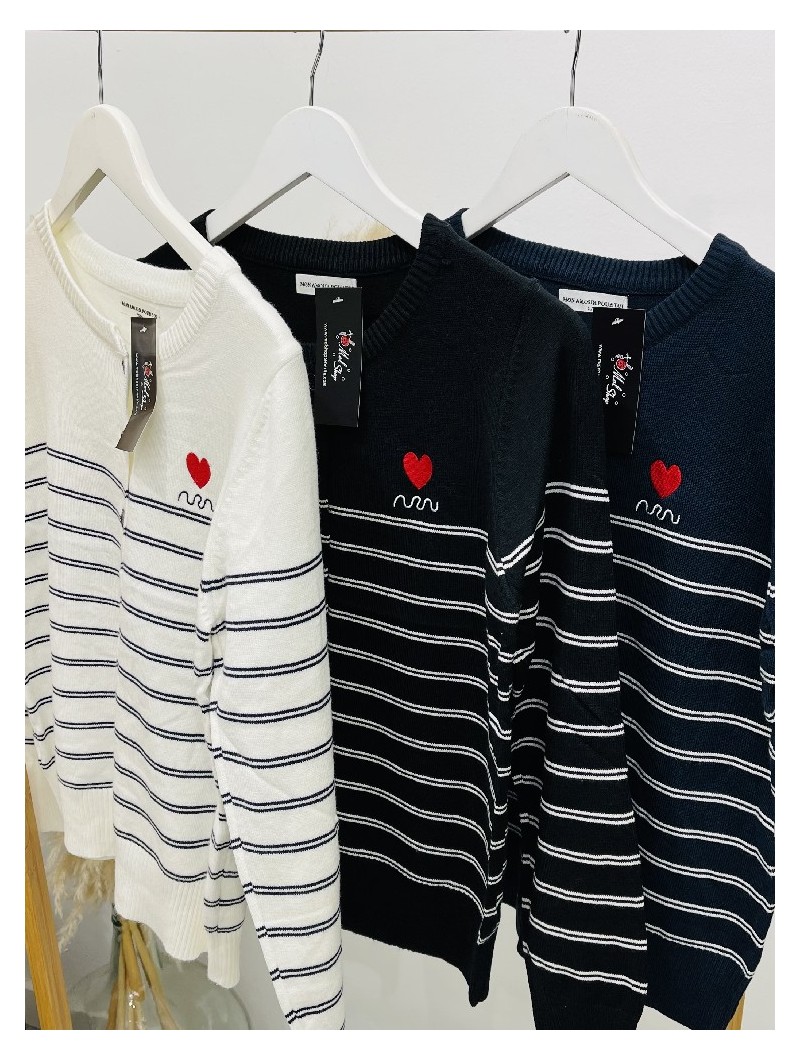 8168 Jersey Yenna lOVE