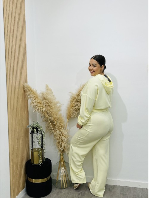 8225 Conjunto Mantequilla