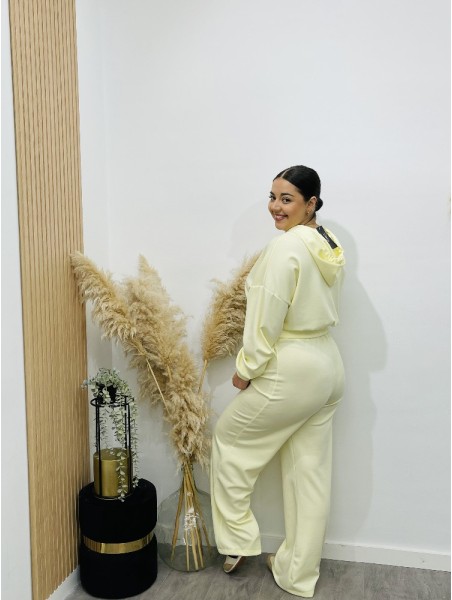 8225 Conjunto Mantequilla