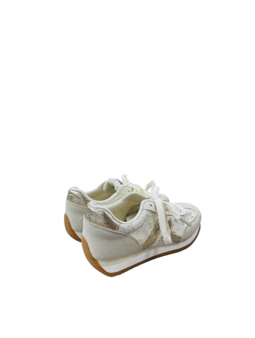 8255 Deportiva Gold Crochet