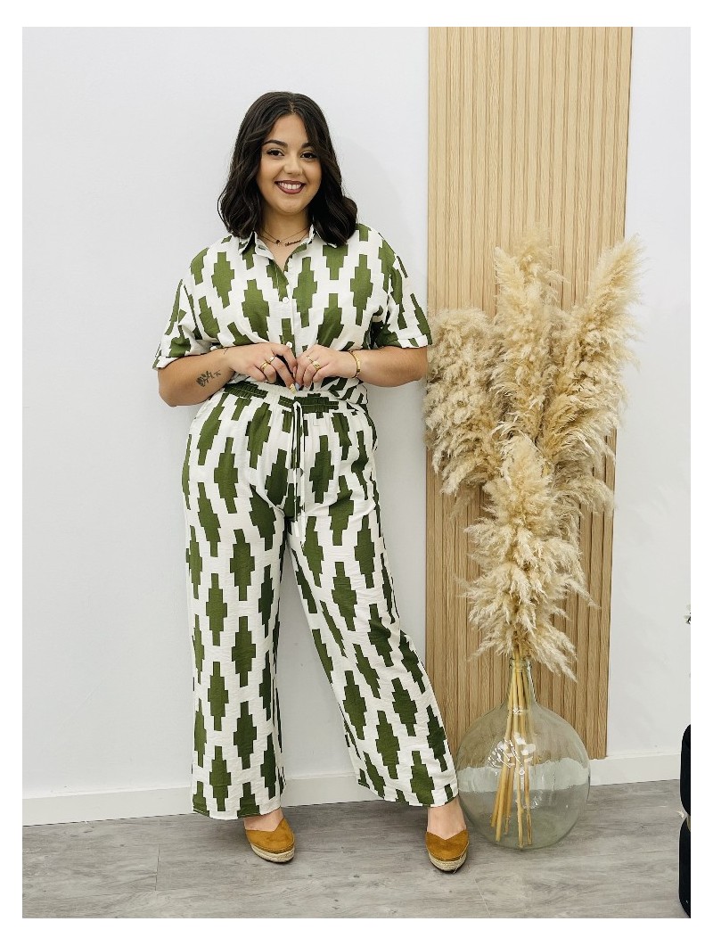 8541 Pantalon TRopel Verde