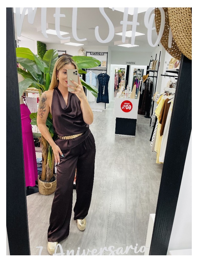 8717 Blusa naila