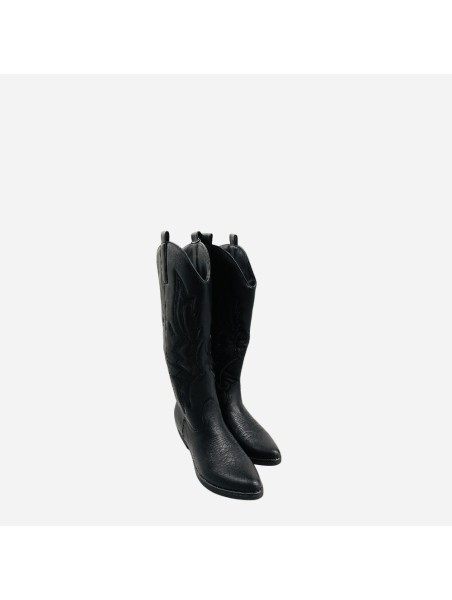 8777 Bota campera Kao