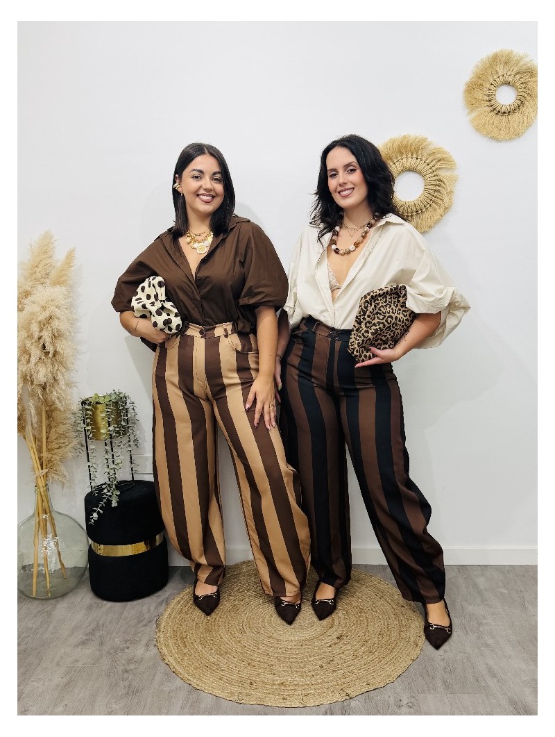8943 Pantalon Crudo Lineas