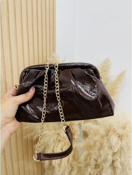9002 Cartera Charol