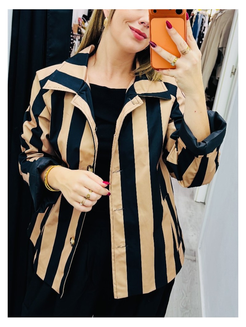 9032 Chaqueta Virginia Rayas