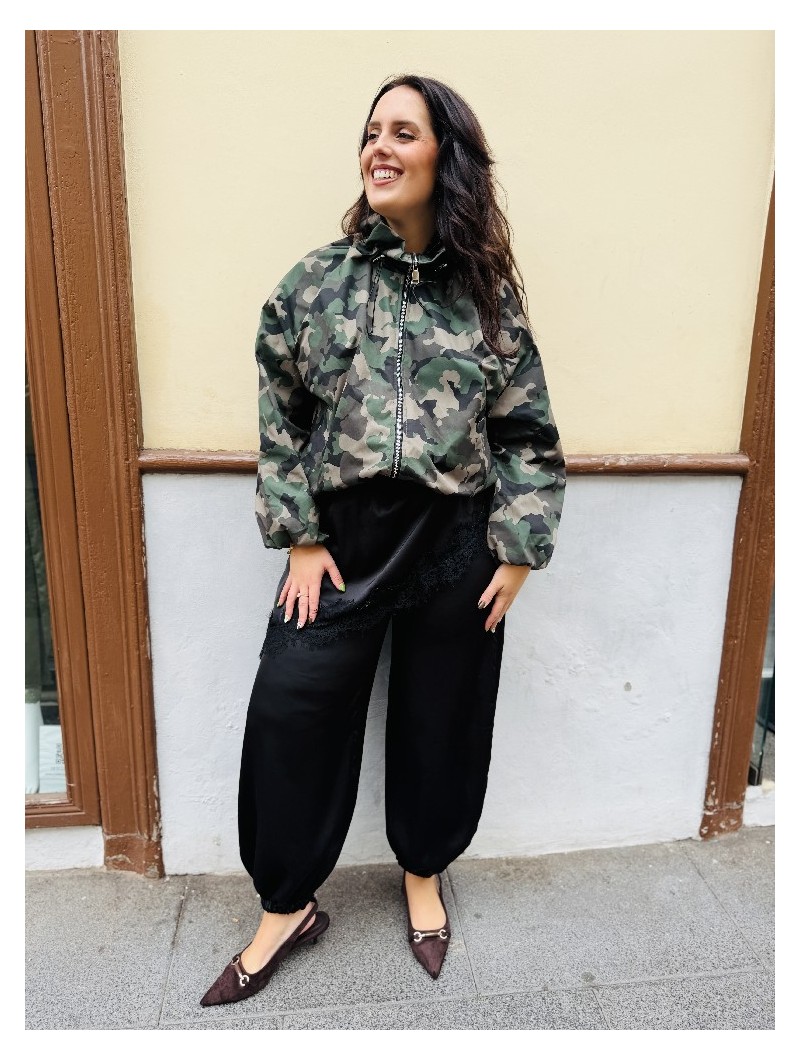 9098 Pantalon Puntilla Negro
